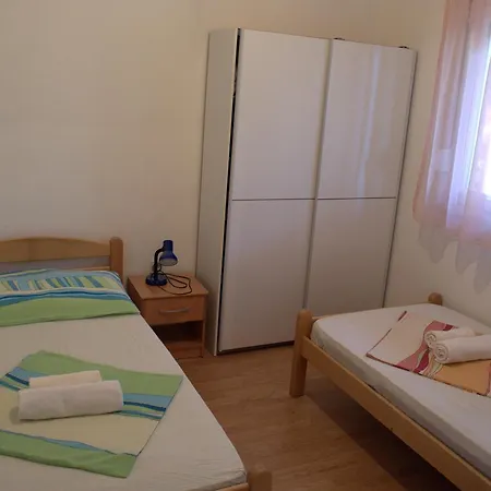 Rogoznica 5269e Apartment *